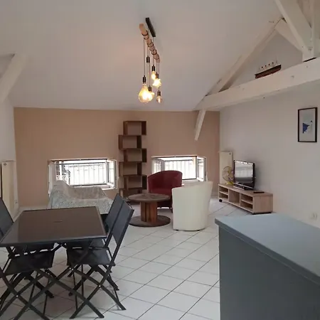 T3 Hypercentre * 阿让